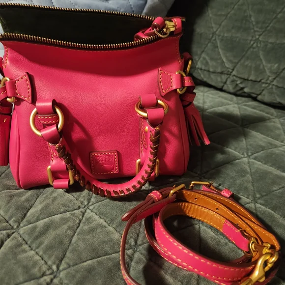 Dooney & Bourke Florentine Nano - Picture 5 of 5